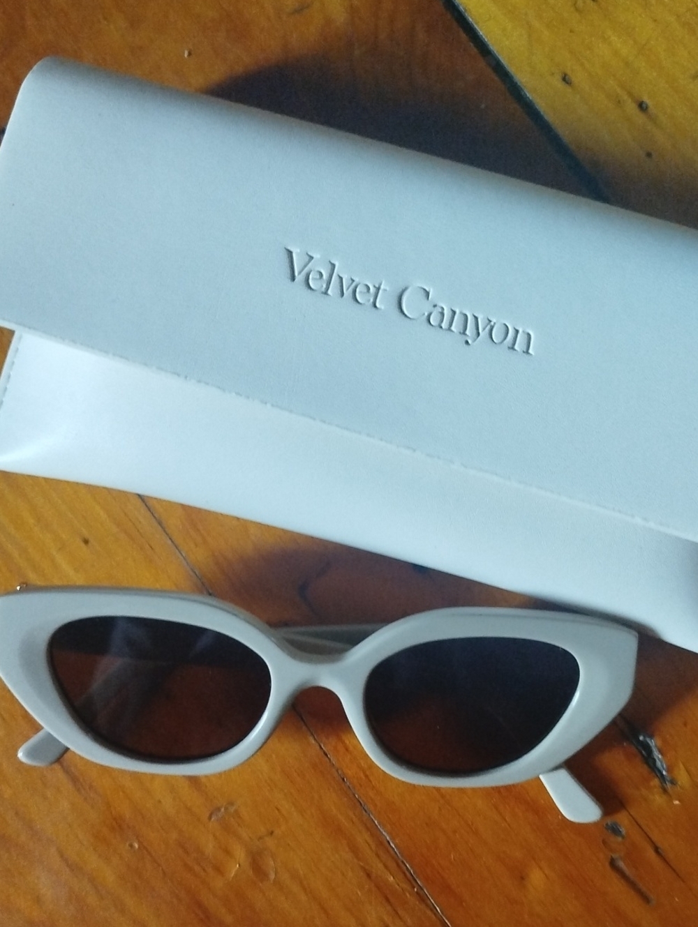 Velvet Canyon Women's White Cat-Eye Sunglasses with Dark Lenses